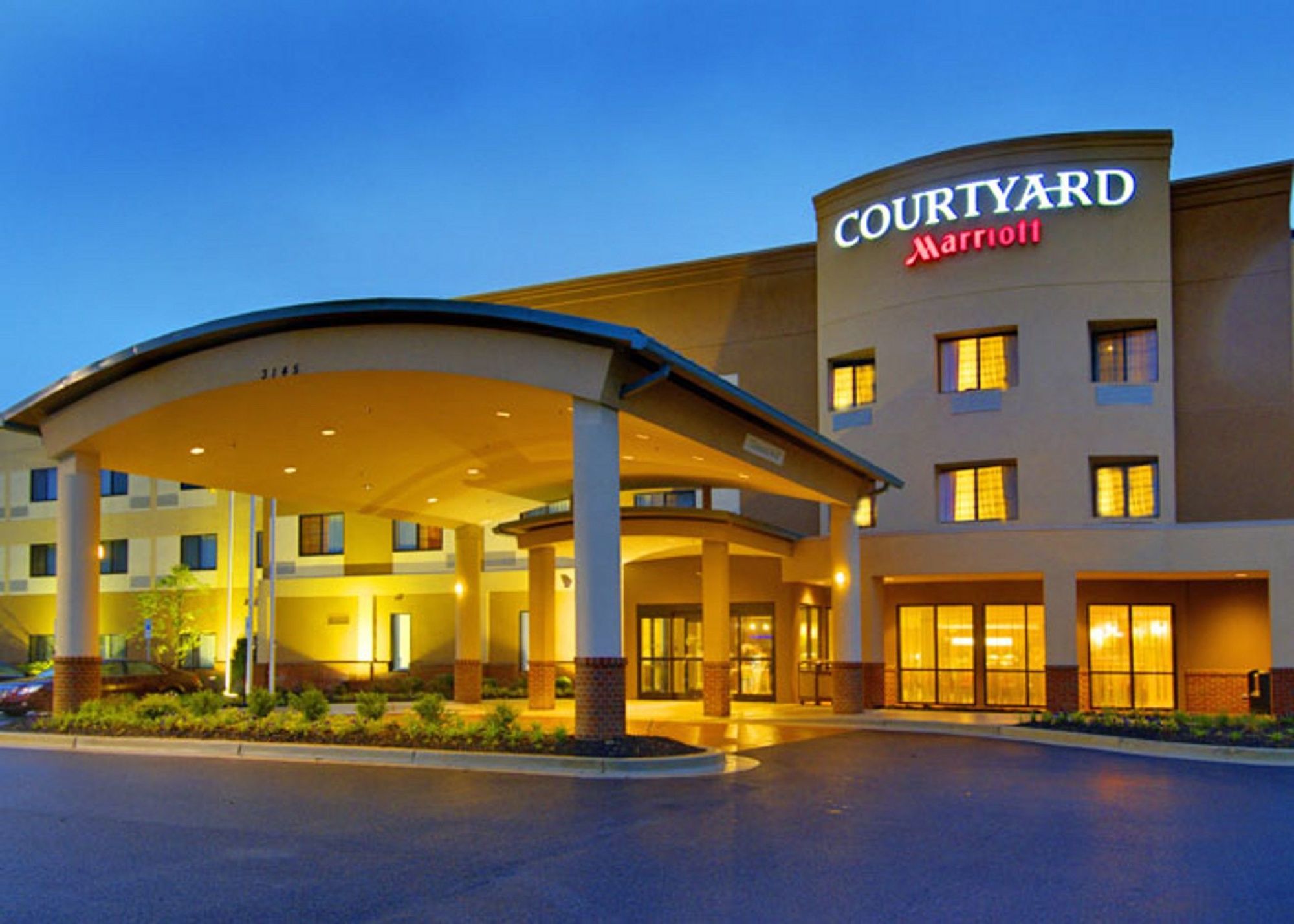 Hotel Courtyard By Marriott Waldorf Esterno foto