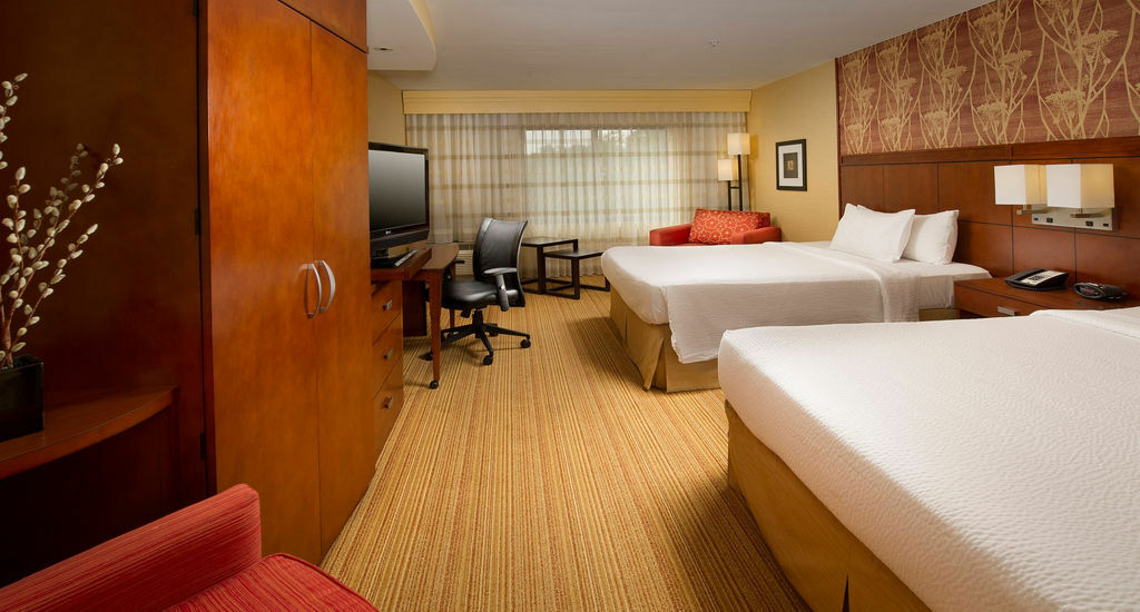 Hotel Courtyard By Marriott Waldorf Esterno foto